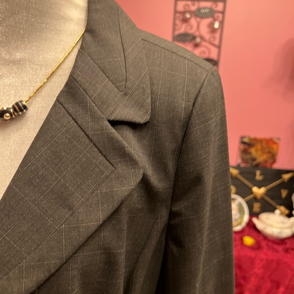 NEW!! 🌷 BLAZER WITH TAGS